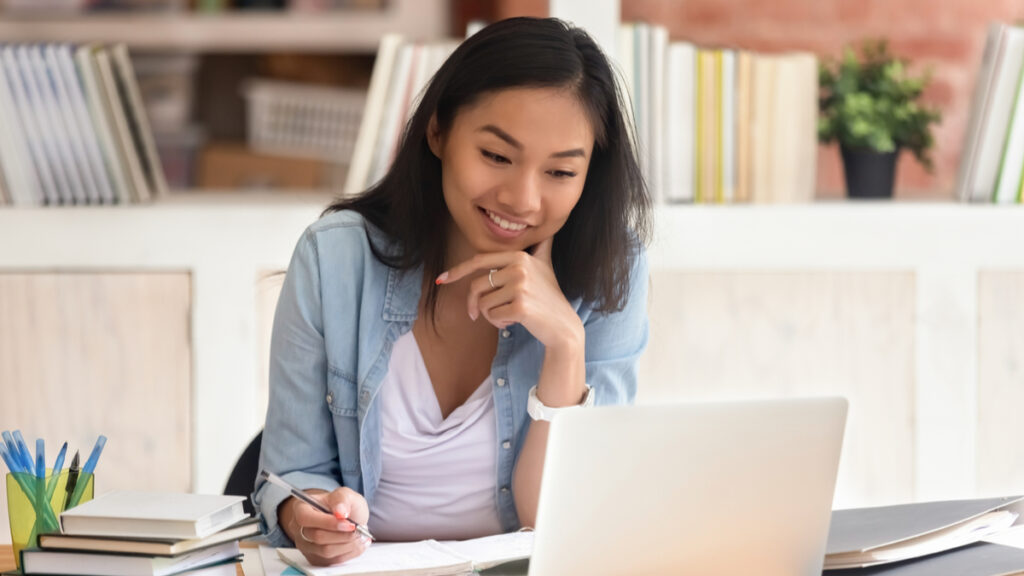 woman at a laptop for back to school post pandemic article